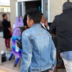 Meet your Posher, Ely